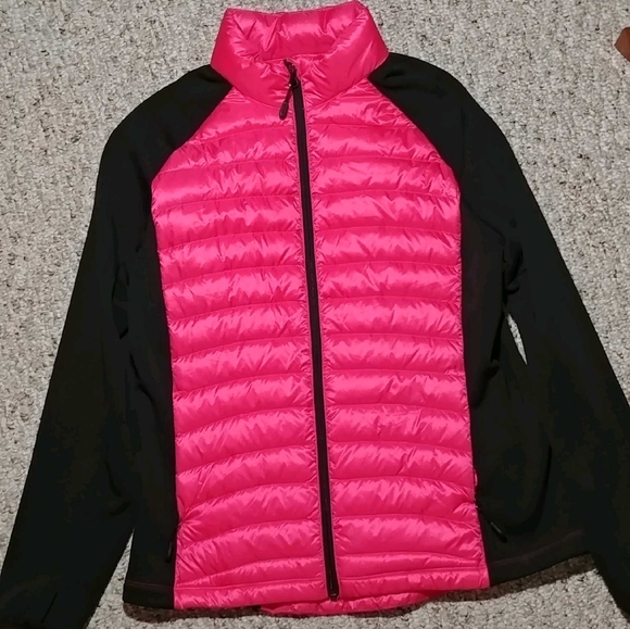 32 Degrees hot pink puffer jacket - Picture 2 of 7